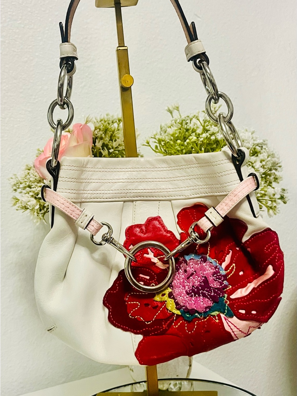 Coach White Shoulder Bag with Red and Pink Floral Appliqué - Picture 8 of 12